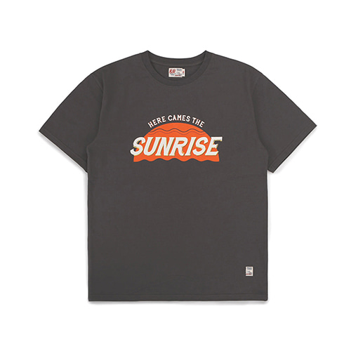 엠니 Sunrise Front T-Shirts 차콜